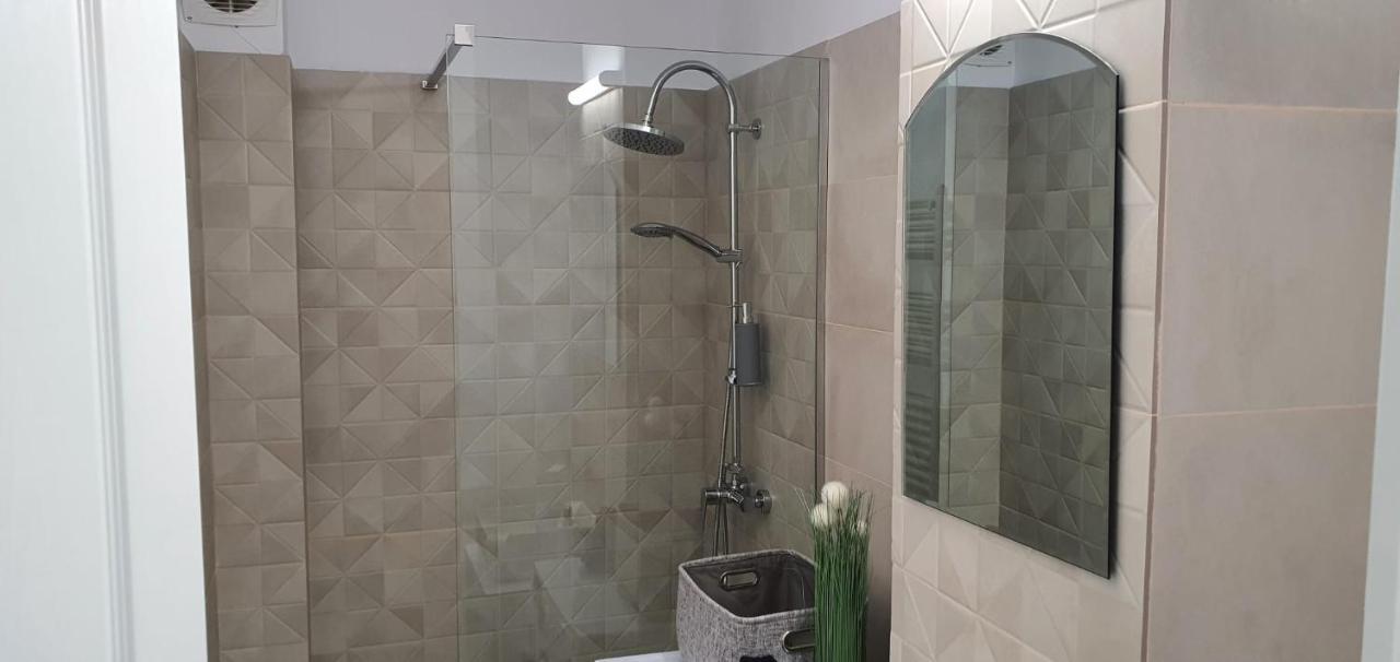 Sunrise By The Sea Apartment Constanta Ngoại thất bức ảnh